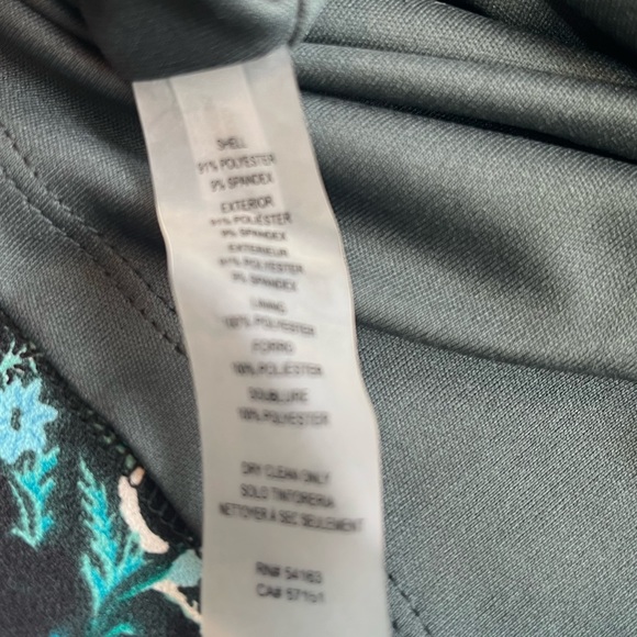 Vince Camuto Dress Size 6 NWT - Picture 5 of 5